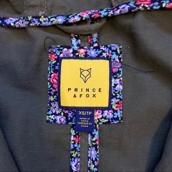 ✨3/$25✨Army Green Spring Jacket - Picture 4 of 4